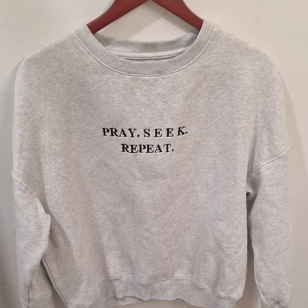 Gray Crewneck Sweatshirt